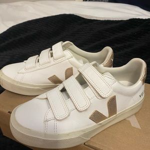 Veja velcro shoes